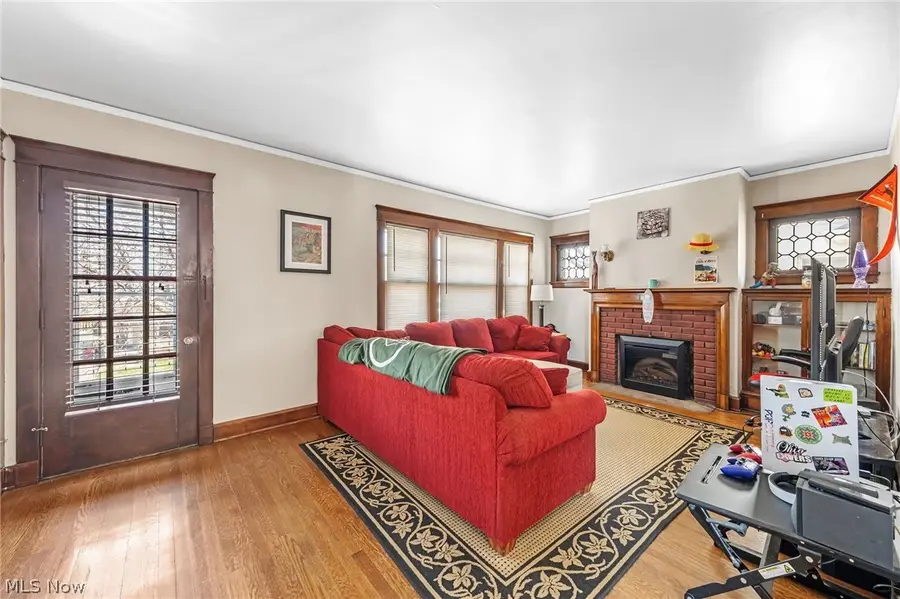 2114 Elbur Avenue, Lakewood, OH 44107 - #3