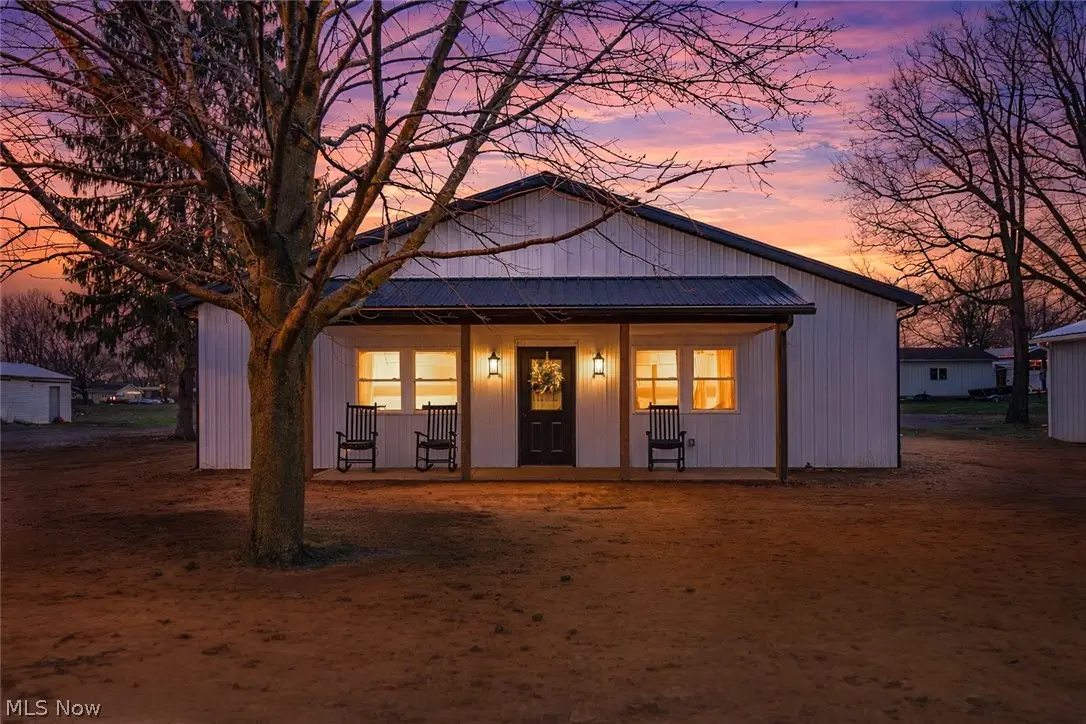 509 Pine Nw Street, Beach City, OH 44608 - #1