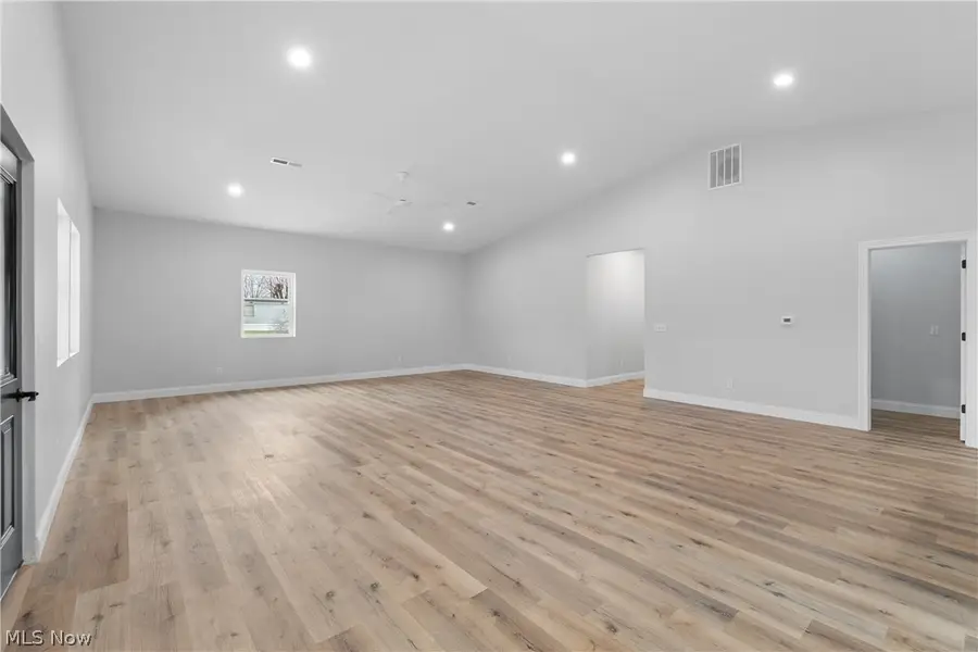 509 Pine Nw Street, Beach City, OH 44608 - #2