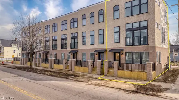 4711 Bridge Avenue, Cleveland, OH 44102