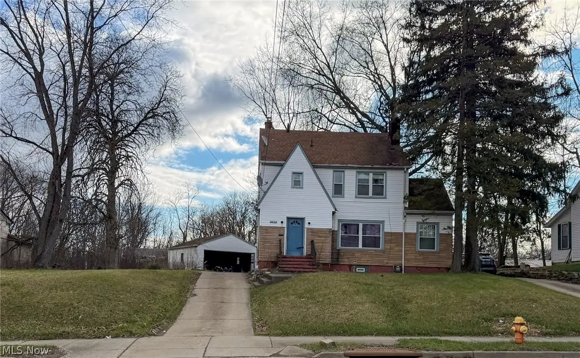 2233 Glenwood Avenue, Youngstown, OH 44511 - #1