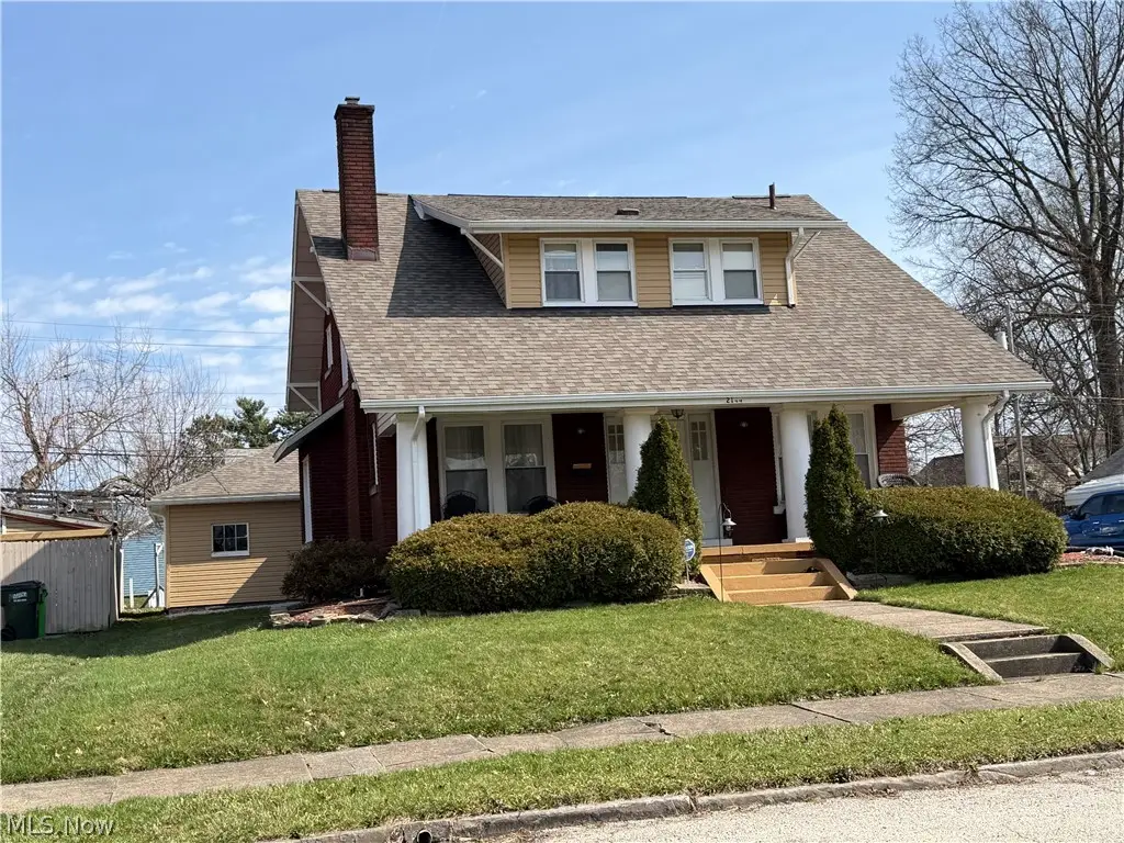 2144 Ridgewood Avenue, Alliance, OH 44601 - #1
