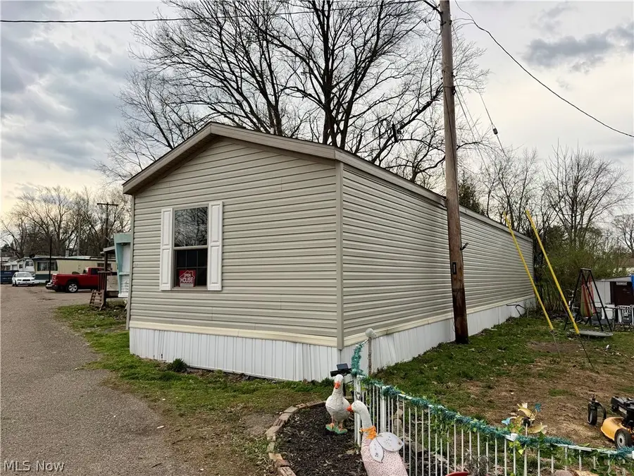 2606 Lincoln W Way #53, Massillon, OH 44647 - #2