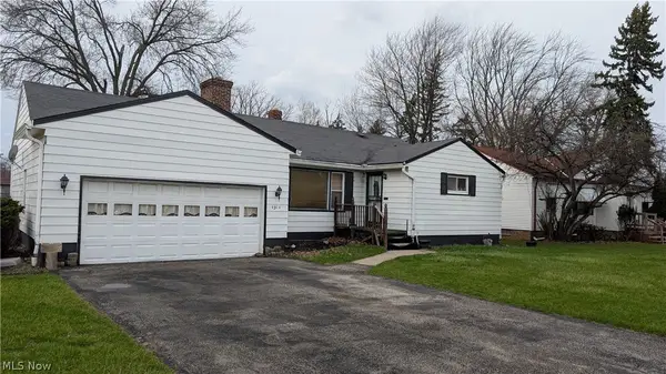 4914 Green Road, Warrensville Heights, OH 44128