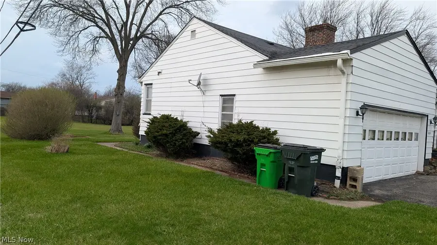 4914 Green Road, Warrensville Heights, OH 44128 - #2