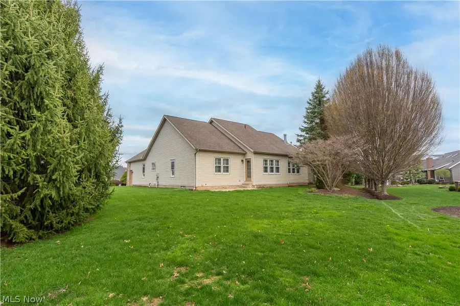 4456 Red Panda Nw Circle, Massillon, OH 44646 - #2