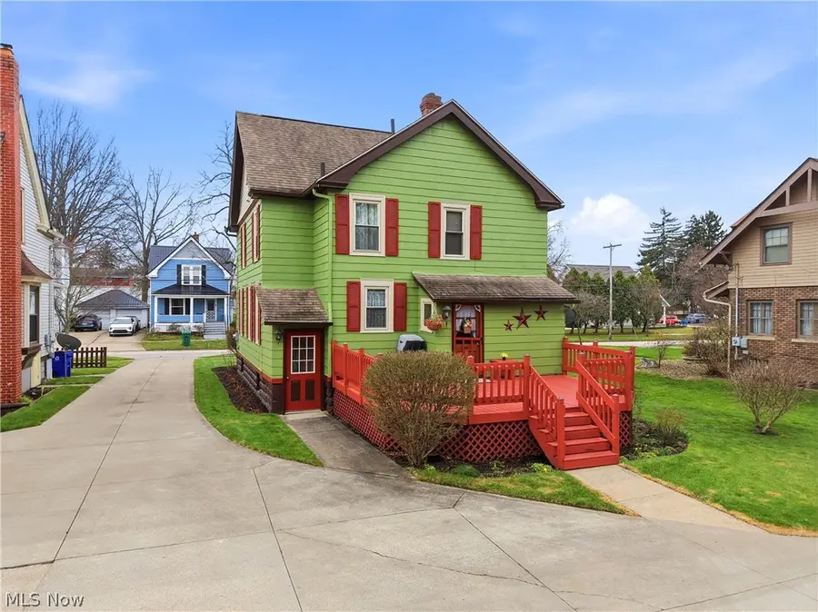 151 E Highland Avenue, Ravenna, OH 44266 - #3