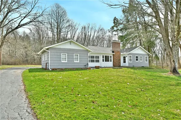 2262 Niles Cortland Ne Road, Cortland, OH 44410