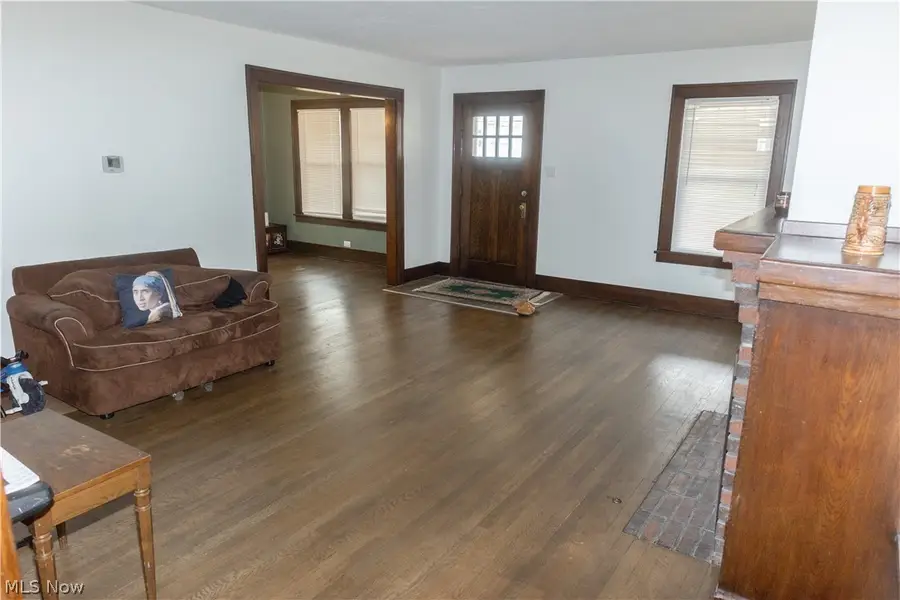 1721 13th Street, Cuyahoga Falls, OH 44223 - #3