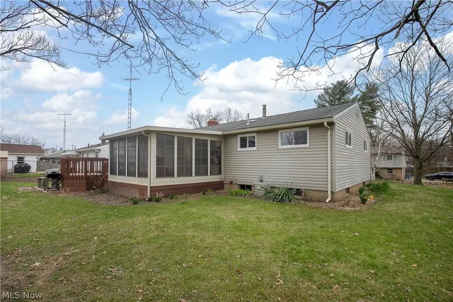 517 Zern Sw Avenue, Massillon, OH 44646 - #3