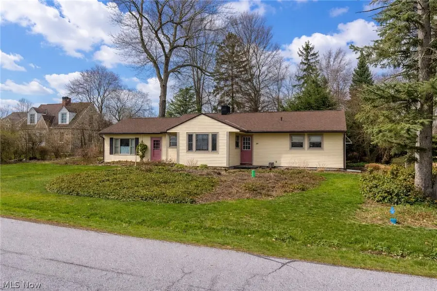 28 Wellesly Boulevard, Painesville, OH 44077 - #2