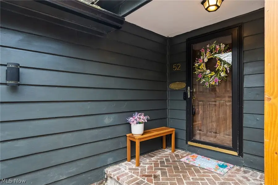 52 Carriage Stone Drive, Chagrin Falls, OH 44022 - #3