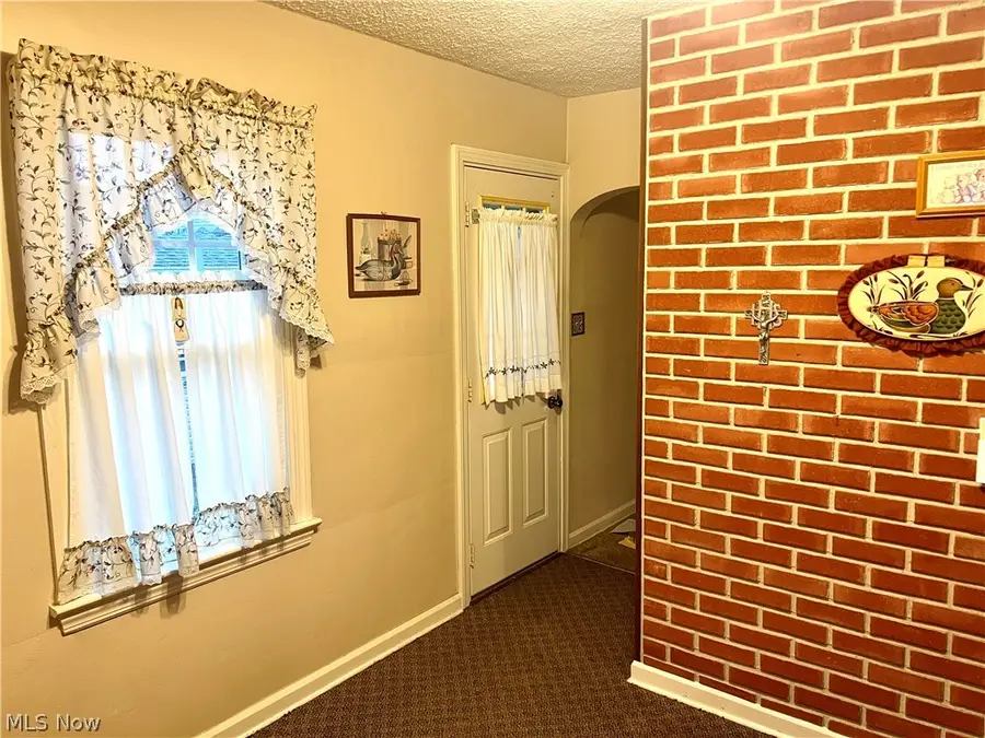 229 Ingall Nw Avenue, Massillon, OH 44646 - #3