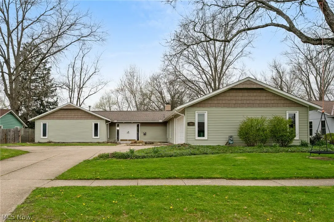 540 Crossbrook Drive, Berea, OH 44017 - #1