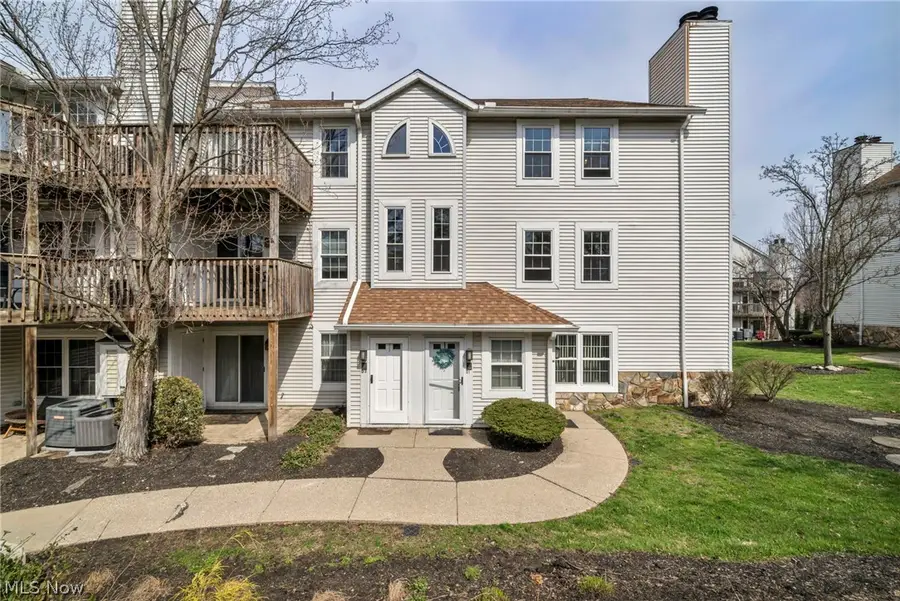 28300 Detroit Road #D1, Westlake, OH 44145 - #3