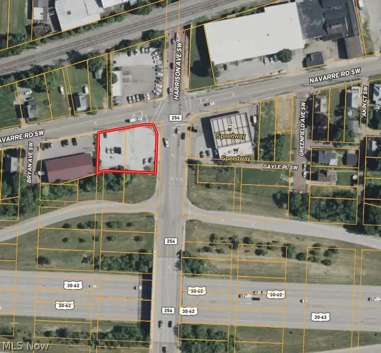 Navarre Sw Road, Canton, OH 44706 - #2