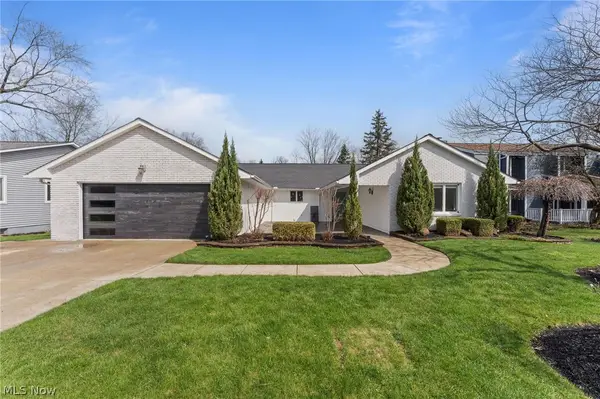 13876 Olde Orchard Road, Strongsville, OH 44136