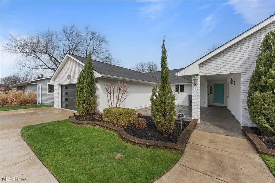 13876 Olde Orchard Road, Strongsville, OH 44136 - #2