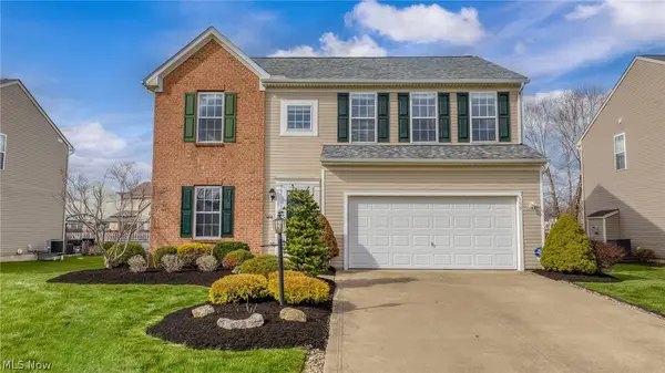 159 Stone Ridge Way, Berea, OH 44017