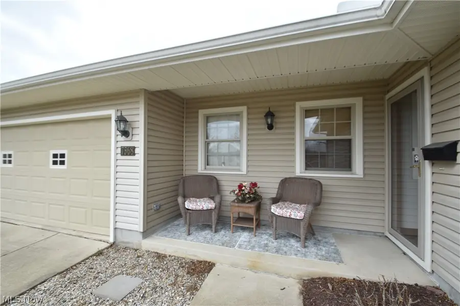 7568 Huntington Drive, Boardman, OH 44512 - #3