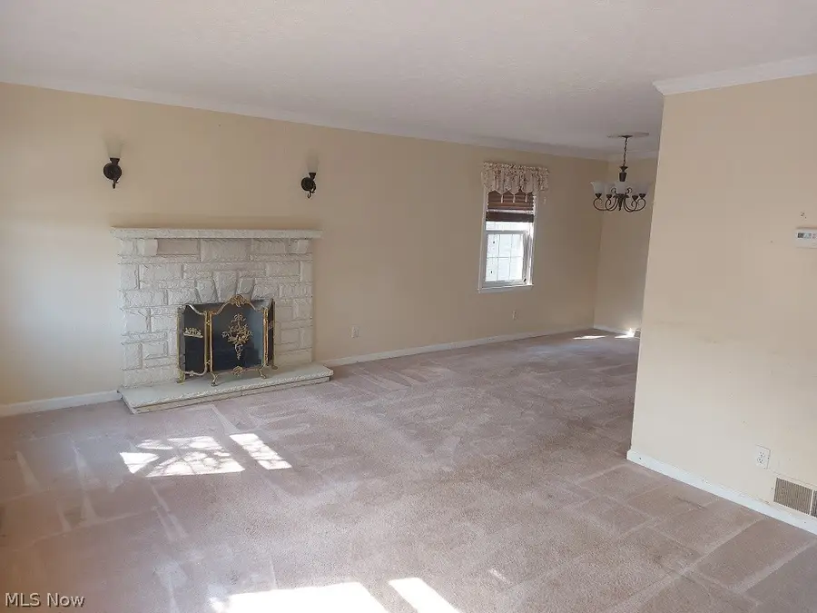 319 Westwood Drive, Steubenville, OH 43953 - #3