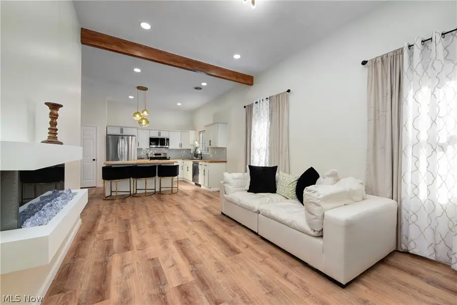 924 Greyton, Cleveland Heights, OH 44112 - #3