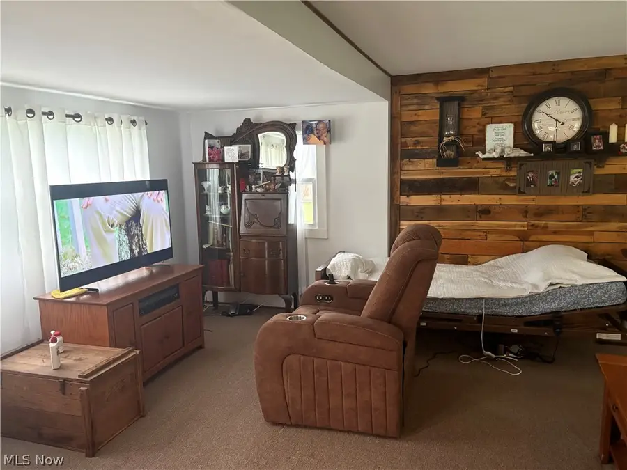 243 Park Avenue, New London, OH 44851 - #3