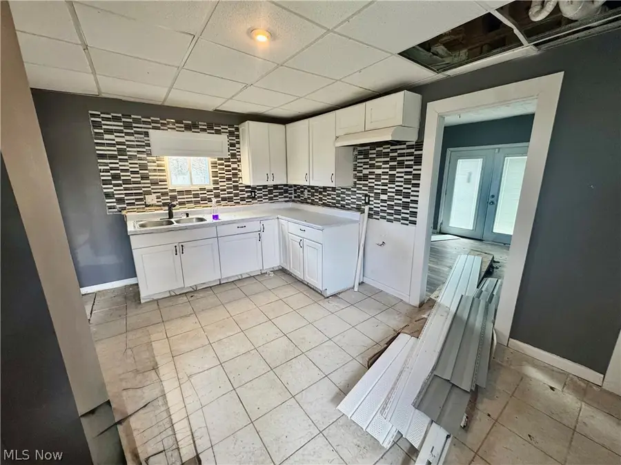 12600 Forest Hill Avenue, Cleveland, OH 44112 - #3