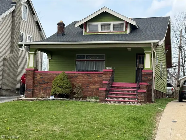 13207 S Parkway, Garfield Heights, OH 44105