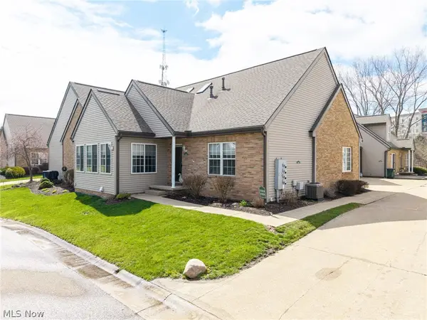 1551 Cambridge Sw Avenue, North Canton, OH 44709