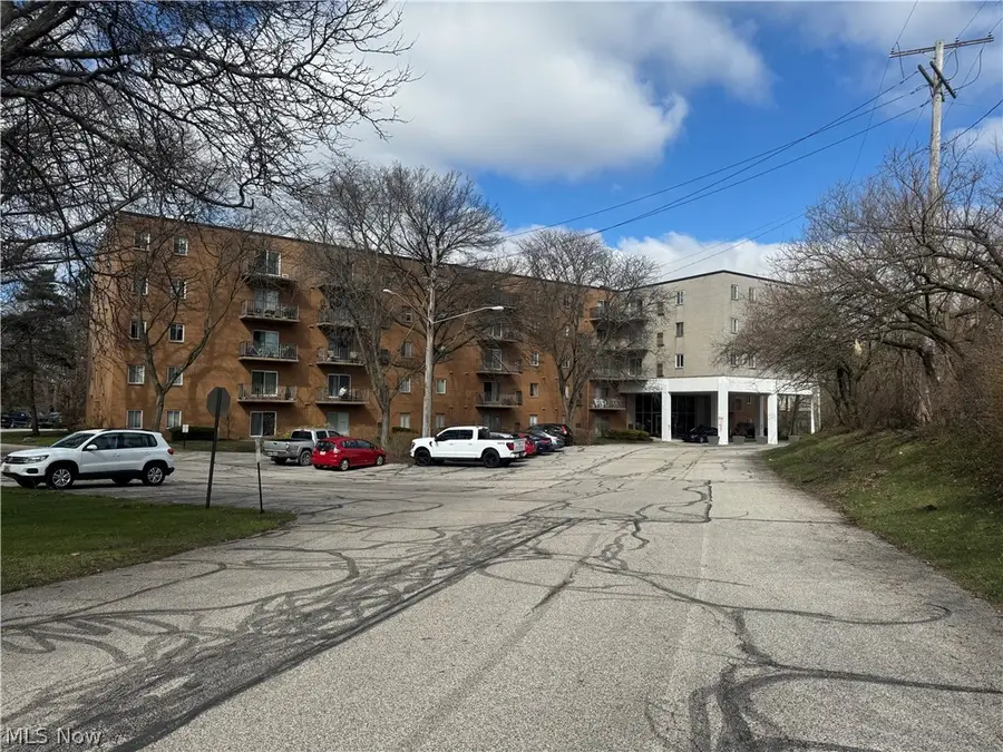 3675 Clague Road #316, North Olmsted, OH 44070 - #2