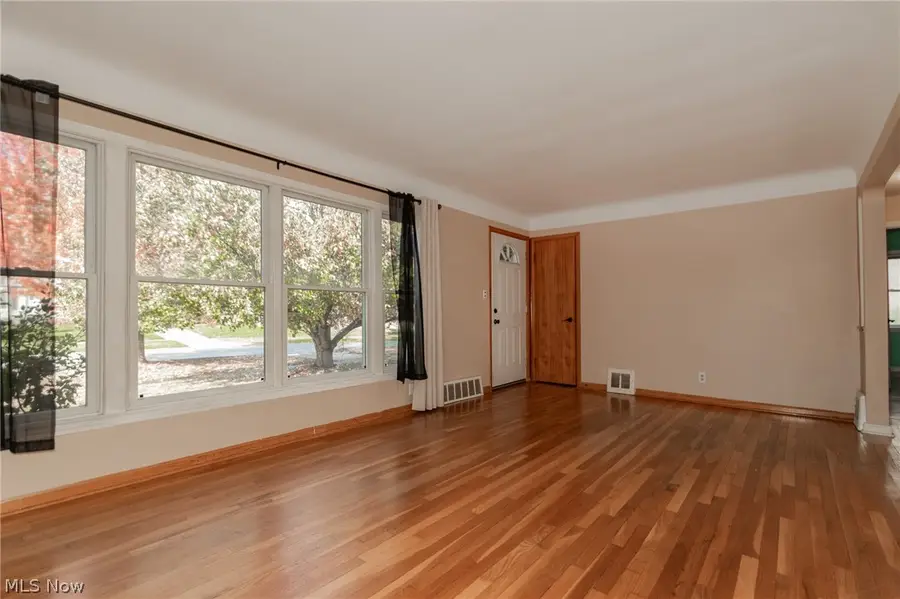 1111 E Miner Road, Mayfield Heights, OH 44124 - #2