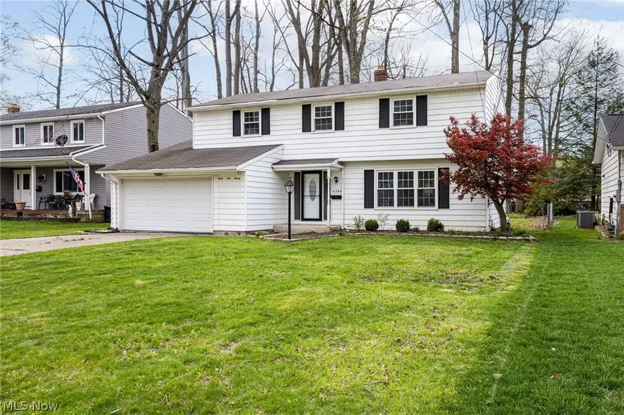 4590 Brendan Lane, North Olmsted, OH 44070 - #3