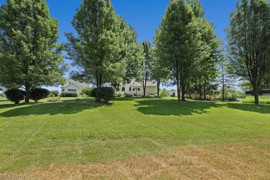 2495 Moredale Circle, Alliance, OH 44601 - #3