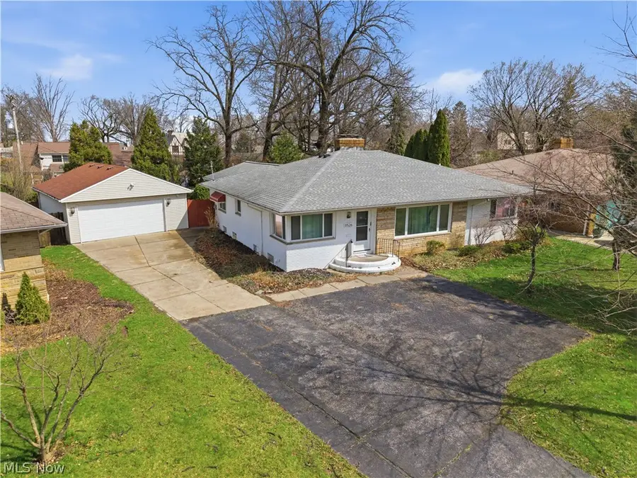 11526 Lake Avenue, Cleveland, OH 44102 - #2