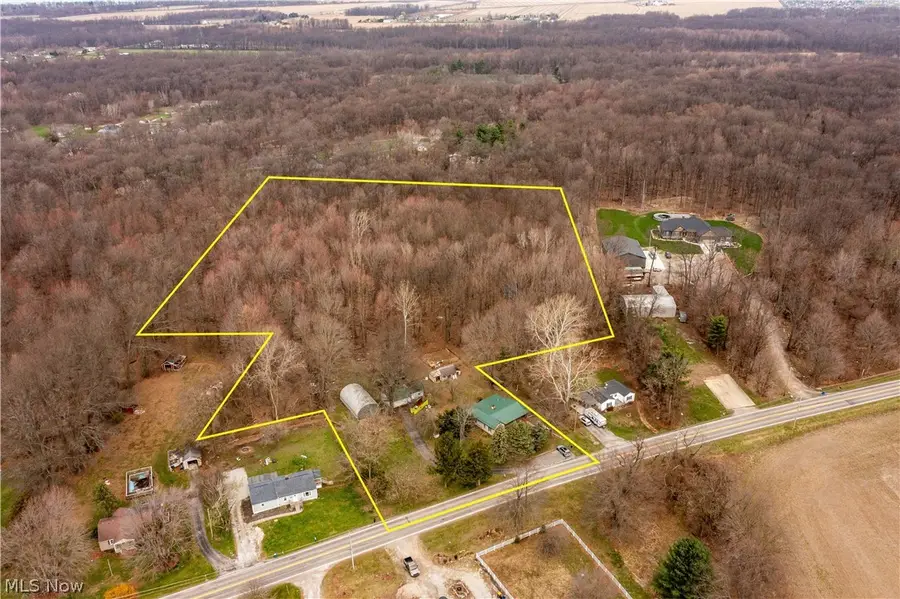 14307 Darrow Road, Vermilion, OH 44089 - #2