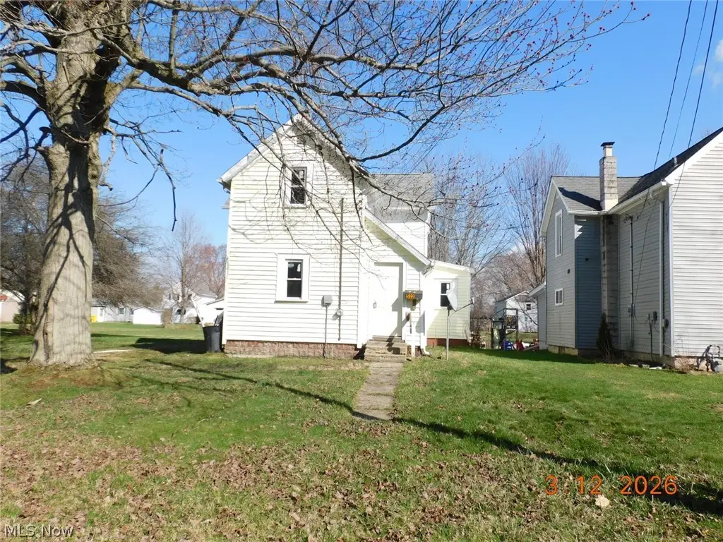 522 Shackson Street, Conneaut, OH 44030 - #1