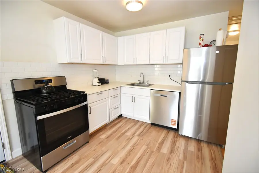 3106 Northwest Nw Boulevard, Warren, OH 44485 - #3