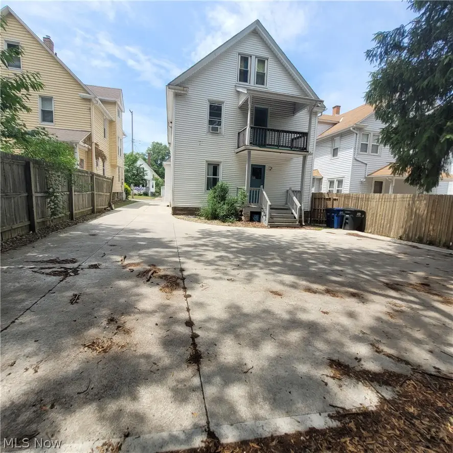 1447 Rosewood Avenue, Lakewood, OH 44107 - #2