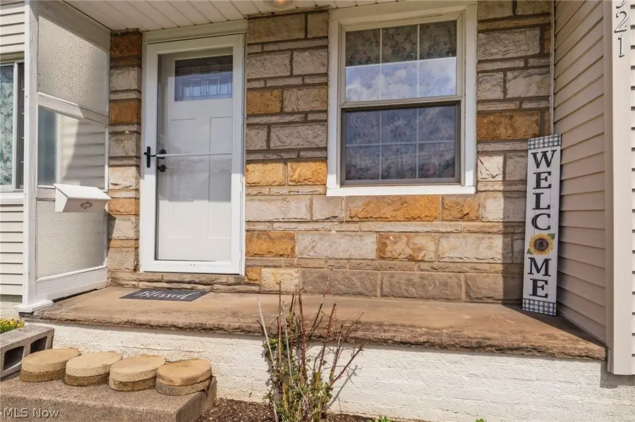 1321 Spangler Ne Road, Canton, OH 44714 - #3