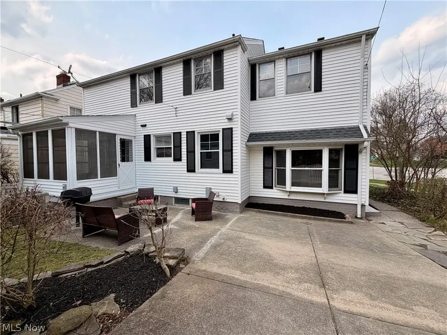 3954 Meadowbrook Boulevard, University Heights, OH 44118 - #2