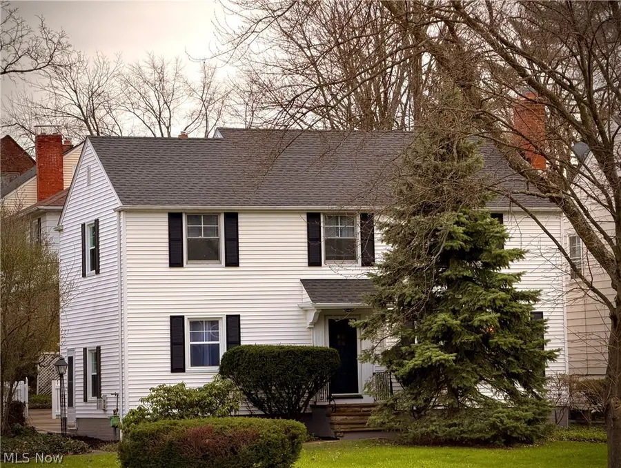 3954 Meadowbrook Boulevard, University Heights, OH 44118 - #3