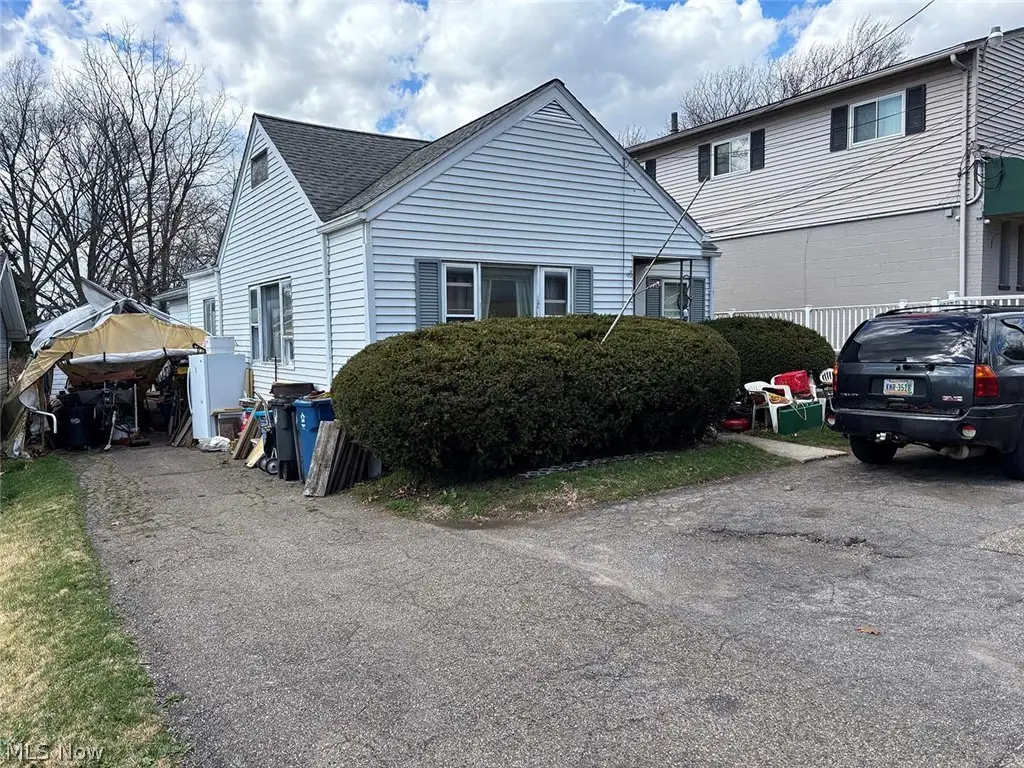 3204 S Main Street, Akron, OH 44319 - #1