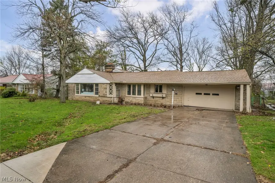 1081 Carver Road, Cleveland Heights, OH 44112 - #2
