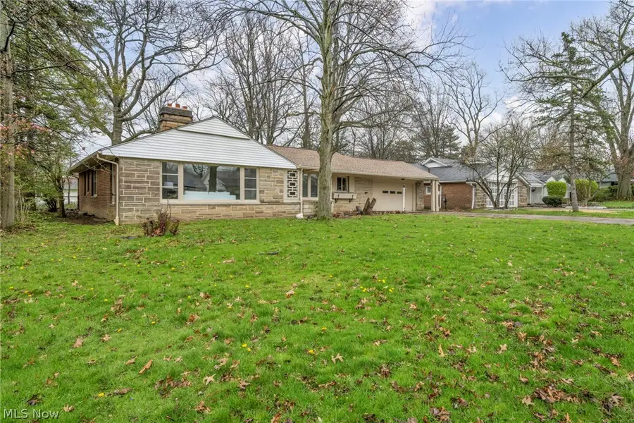 1081 Carver Road, Cleveland Heights, OH 44112 - #3