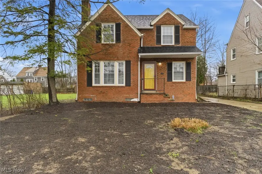 3153 Becket Road, Cleveland, OH 44120 - #2