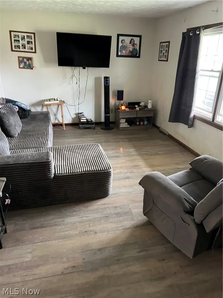 1232 Canyon Ne Street, Uniontown, OH 44685 - #2