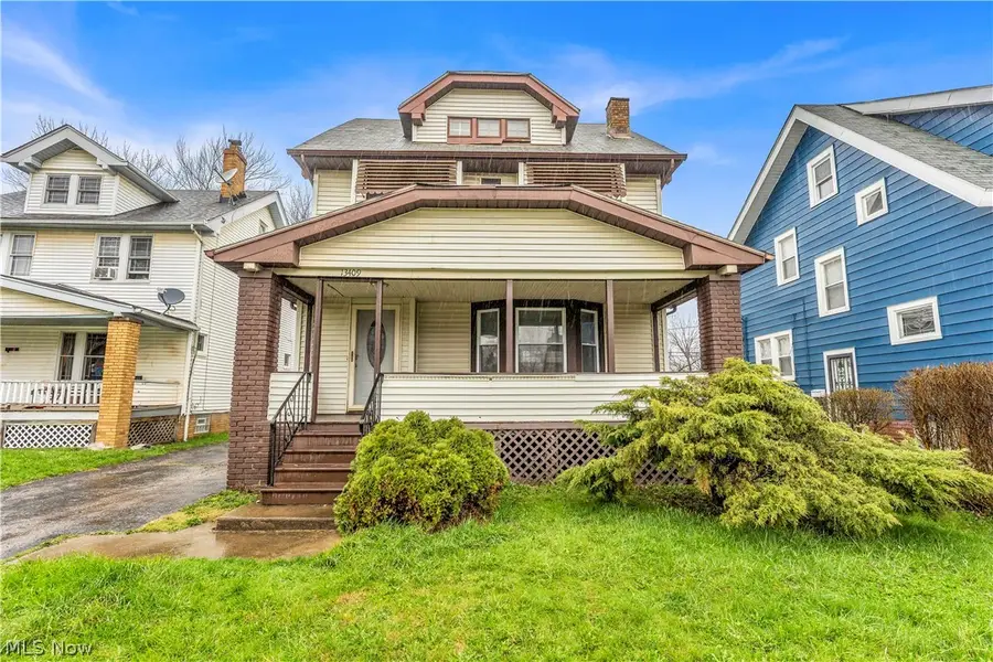 13409 S Parkway Drive, Garfield Heights, OH 44105 - #2