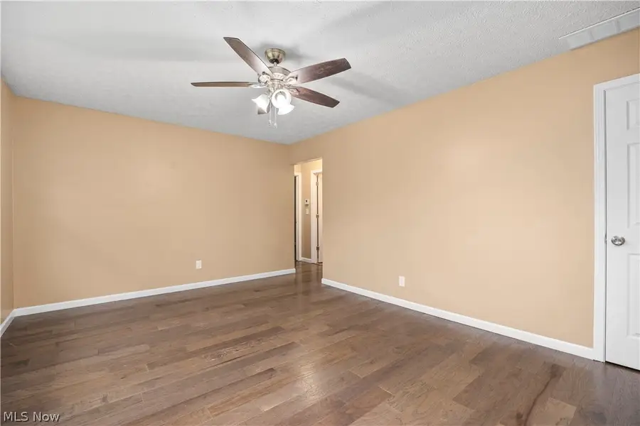 547 Willow Park Road, Elyria, OH 44035 - #2