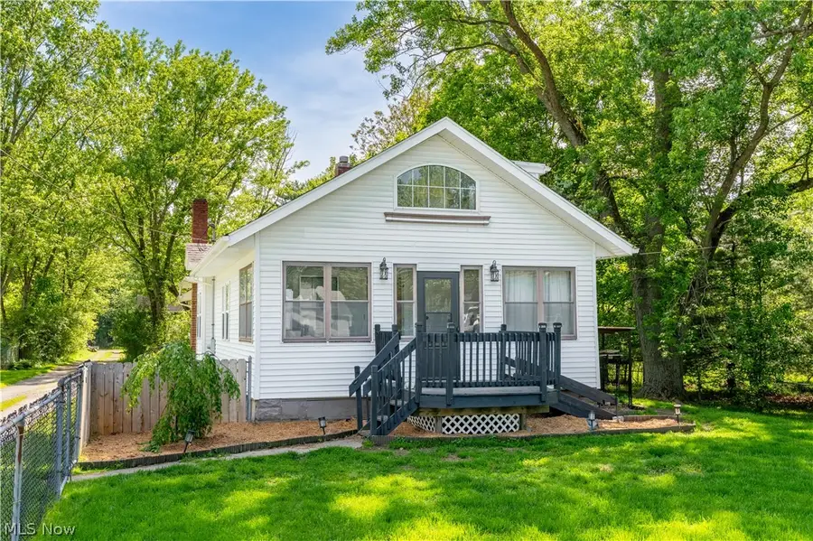 122 Southeast Avenue, Tallmadge, OH 44278 - #2